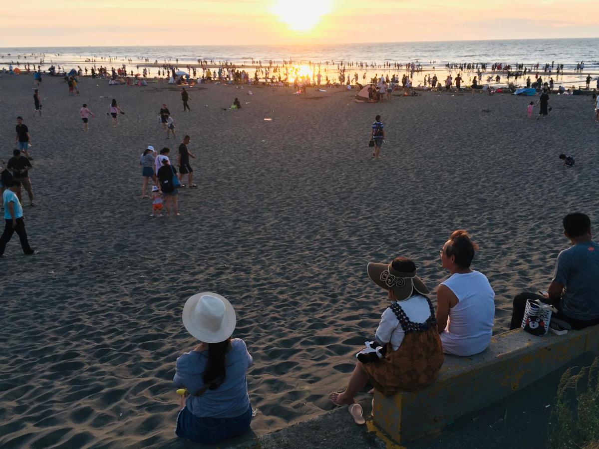 羅里濱海輕旅 Rory Hostel Luzhu Luaran gambar