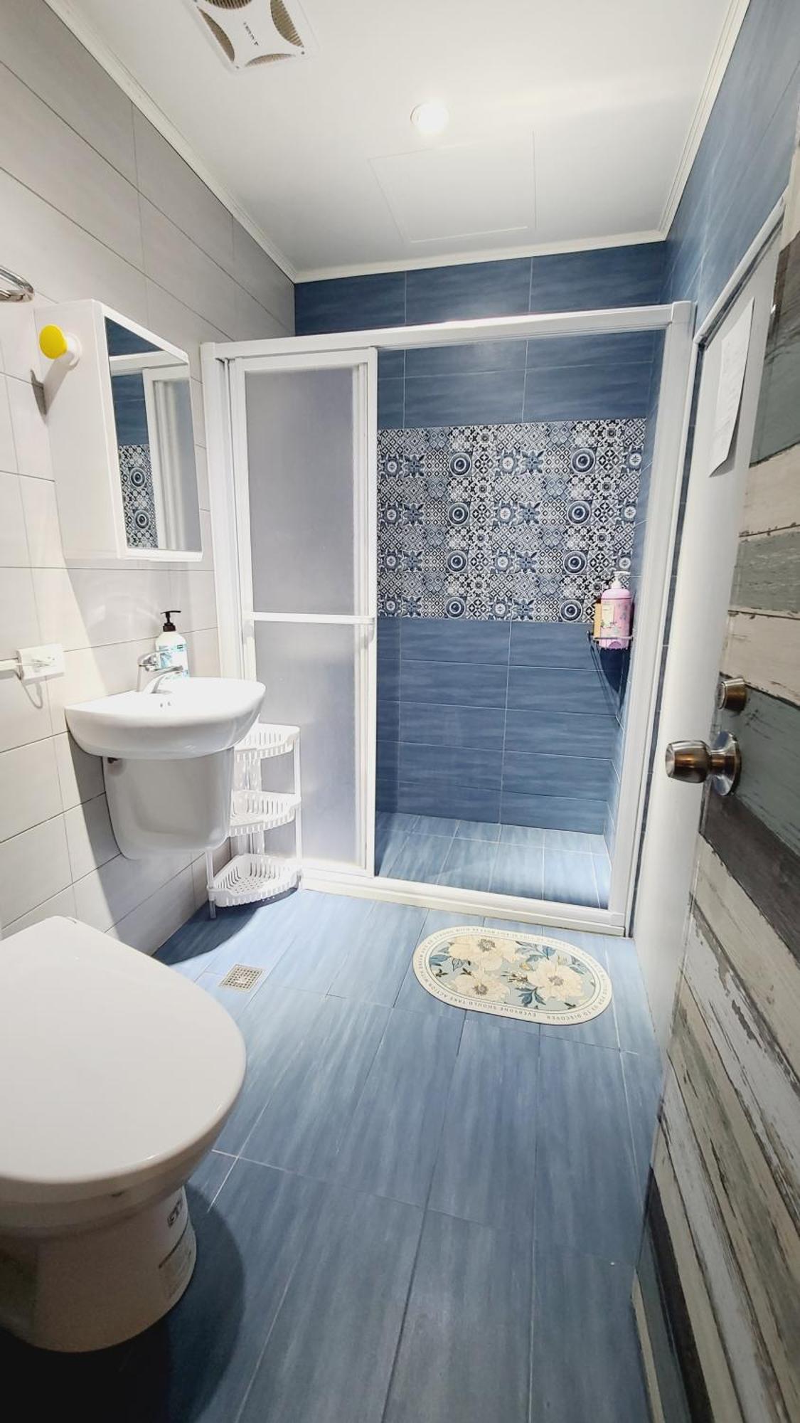 羅里濱海輕旅 Rory Hostel Luzhu Luaran gambar